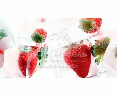 Фартук для кухни 7637 Клубничный лед